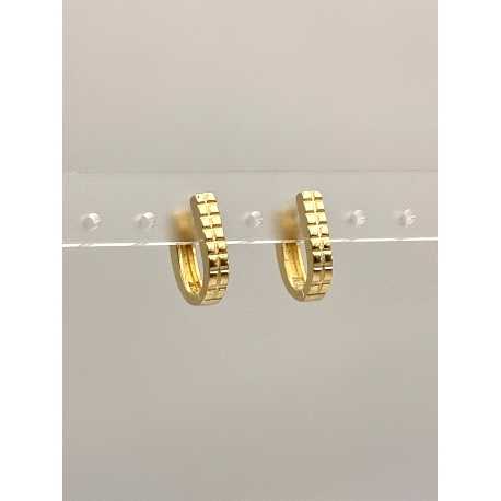 PENDIENTE PLATA LISO BAÑO ORO                                                                       