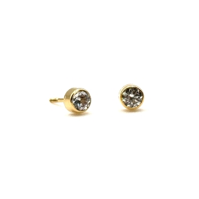 PENDIENTE PLATA CHATON 4M BAÑO ORO                                                                  